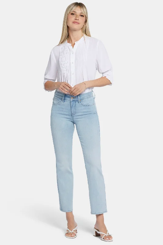 Marilyn Straight Ankle Jeans In Petite - Mykonos